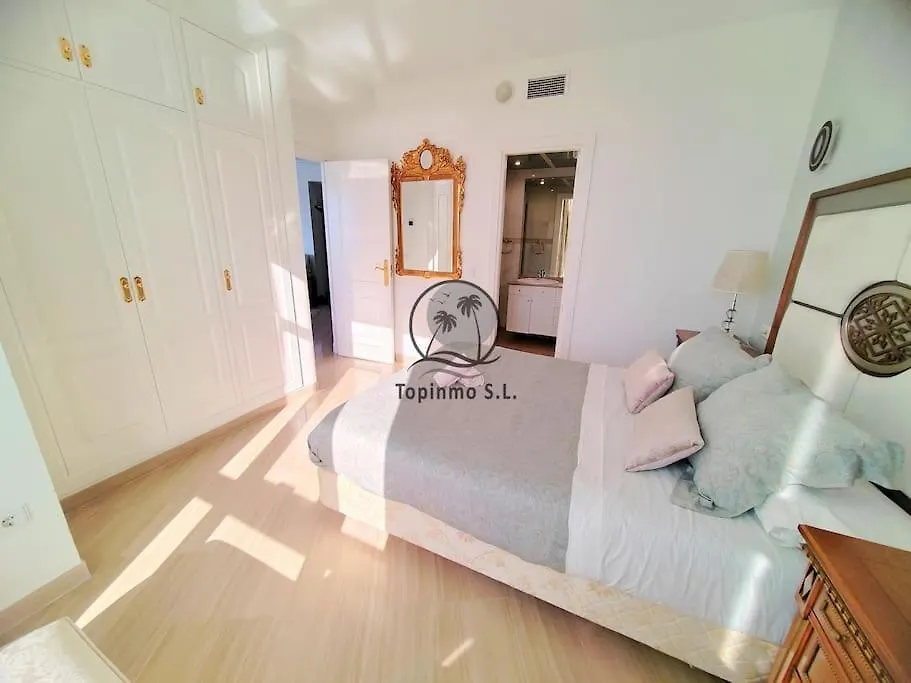 Sunny 3 Bed Apartment Island Puerto Marina Benalmadena